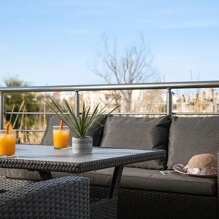 New Cozy Near The Center Of Chania