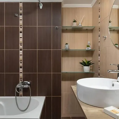 New Cozy Near The Center Of Chania * La Canea