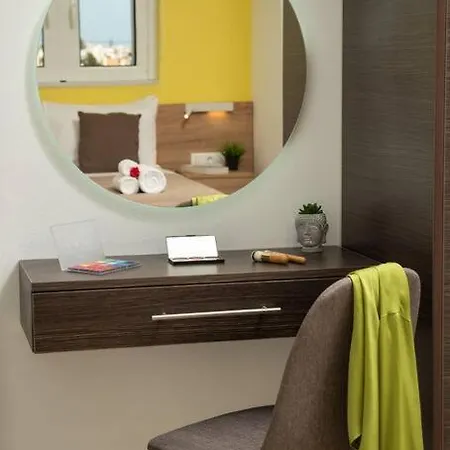 New Cozy Near The Center Of Chania * Hanya